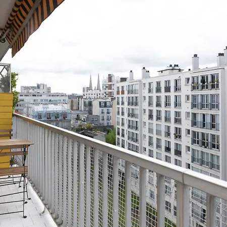 Apartment Bright 38 M Near The Buttes Chaumont *